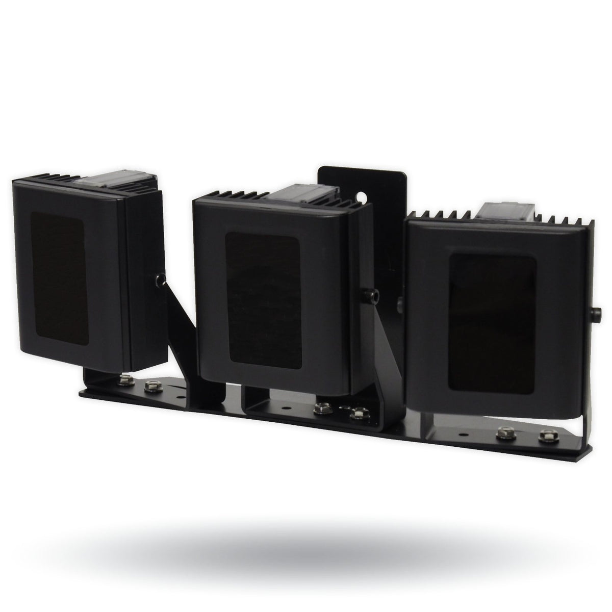Digital Watchdog - DW-ILIRIP850 - High Performance 850nm Infra-red Illuminator, High Power Dual Core LEDs, with 614' coverage distance. Interchangeable lens packs to deliver a variety of angles out of the box. Built in web browser interface for easy 